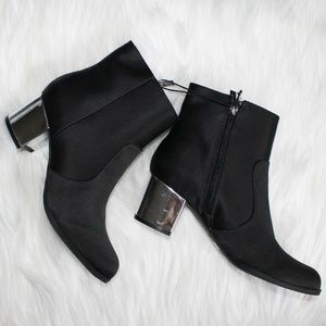 Unisa Black Satin Mirrored Block Heels size 5.5